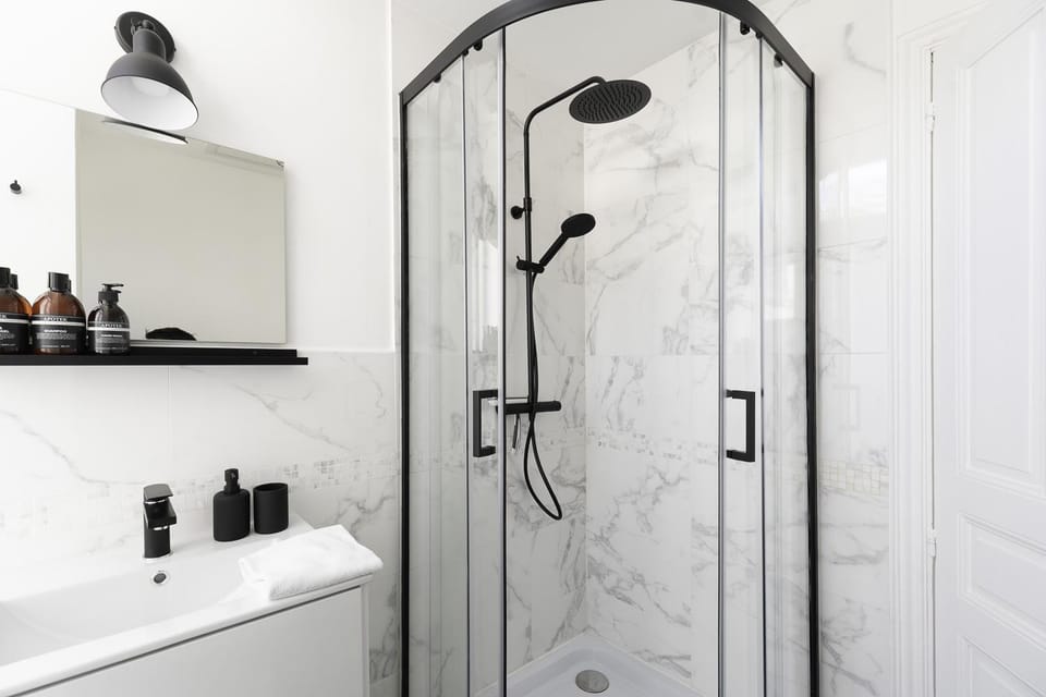 Shower, Bathroom