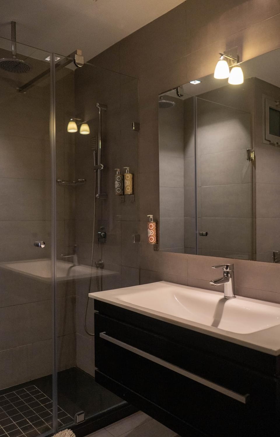 Shower, Bathroom