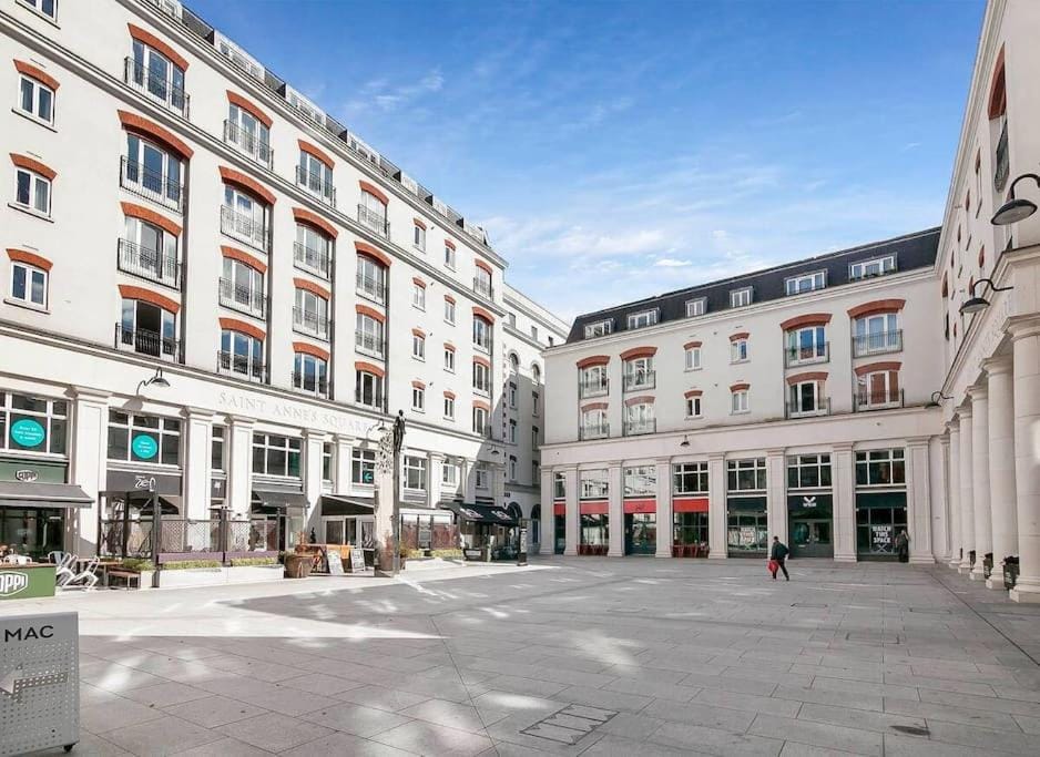 City centre Top floor apartment in Belfast city centre Apartment in Belfast
