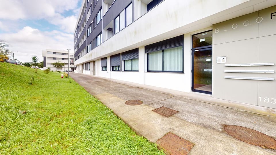 Property building, Garden view