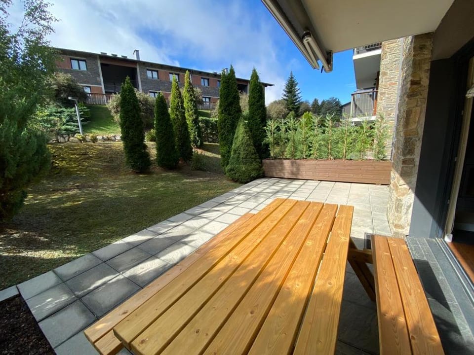 Garden, Garden, Balcony/Terrace, Garden view