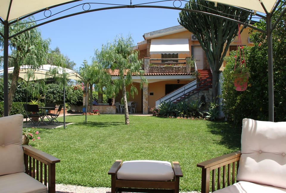 Sweet Home & Apartaments Apartment in Fontane Bianche