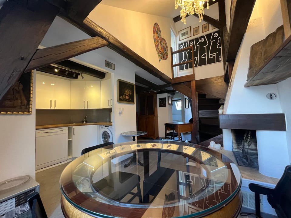 Appartement hyper centre de Neuchâtel tout confort Apartment in Neuchâtel