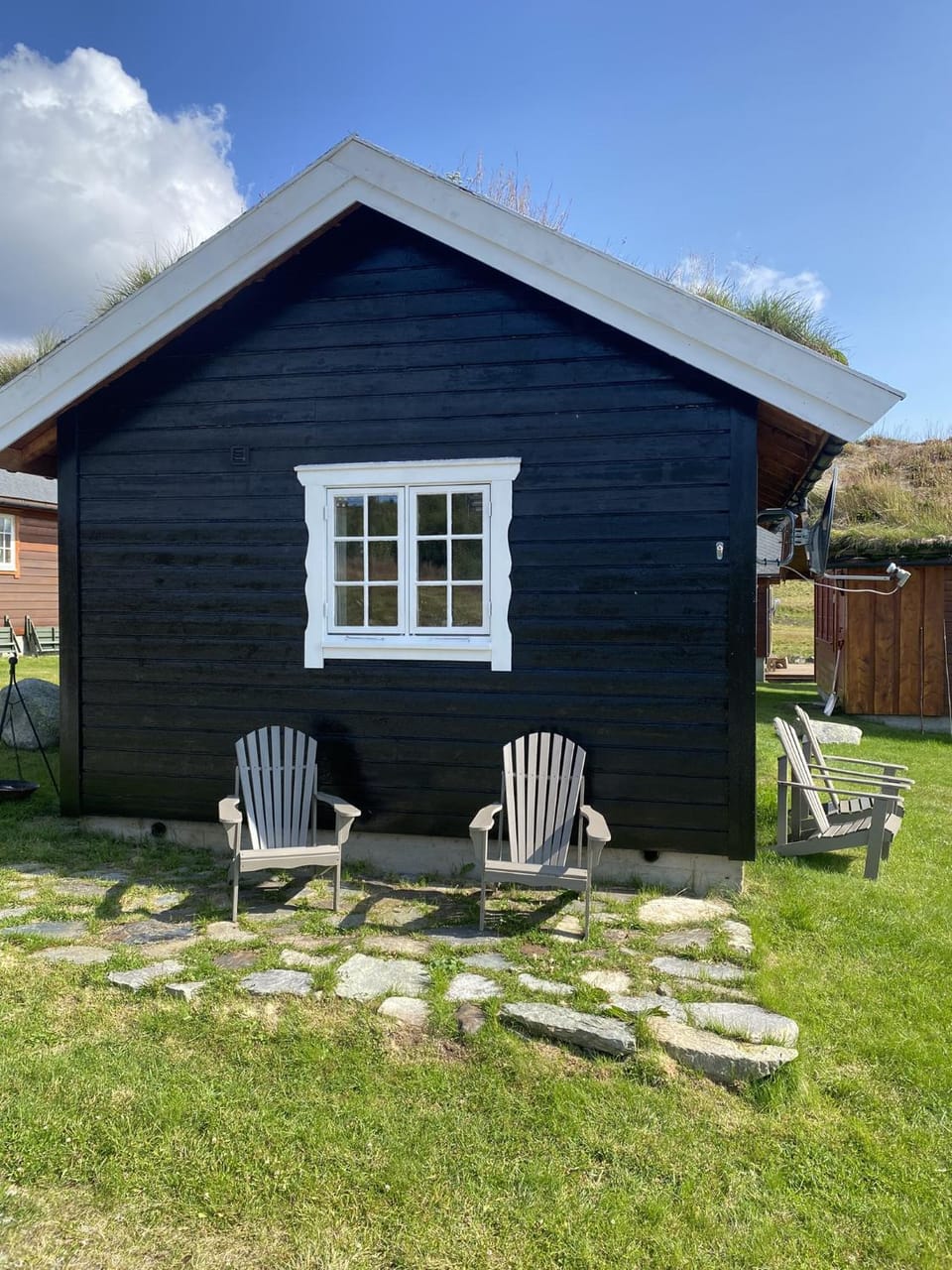 Property building, Garden, Garden, sunbed