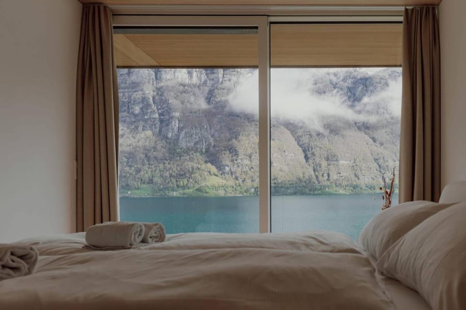 Bed, Photo of the whole room, Bedroom, Mountain view