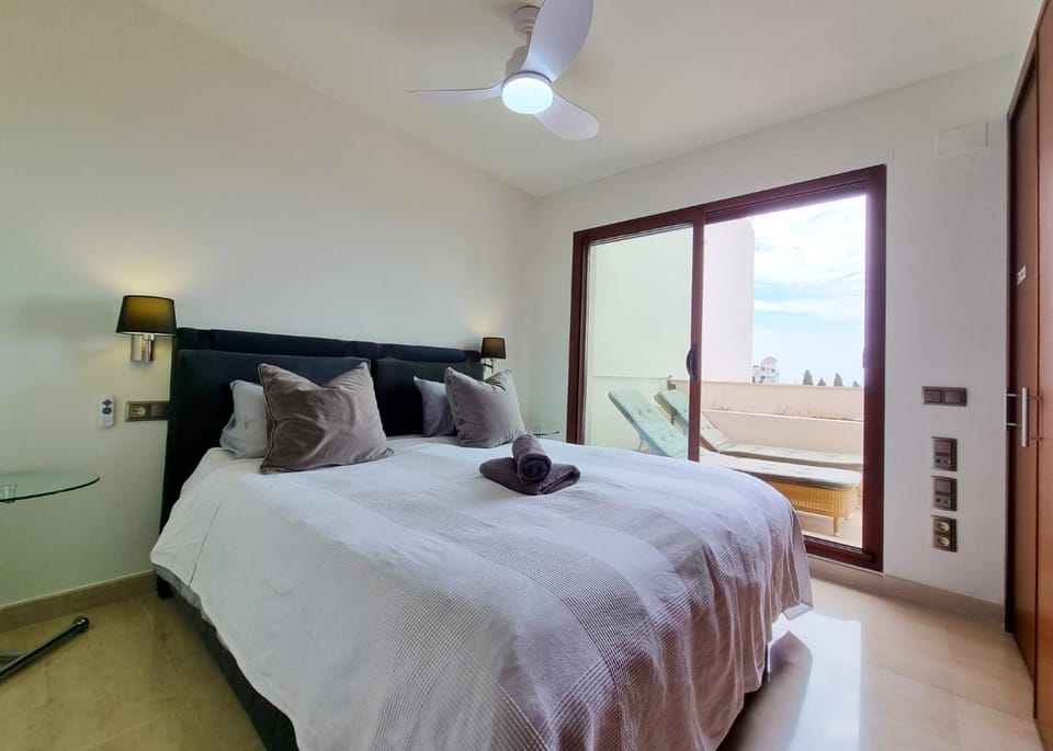 Luxury Penthouse in Medina Banus Apartment in Marbella