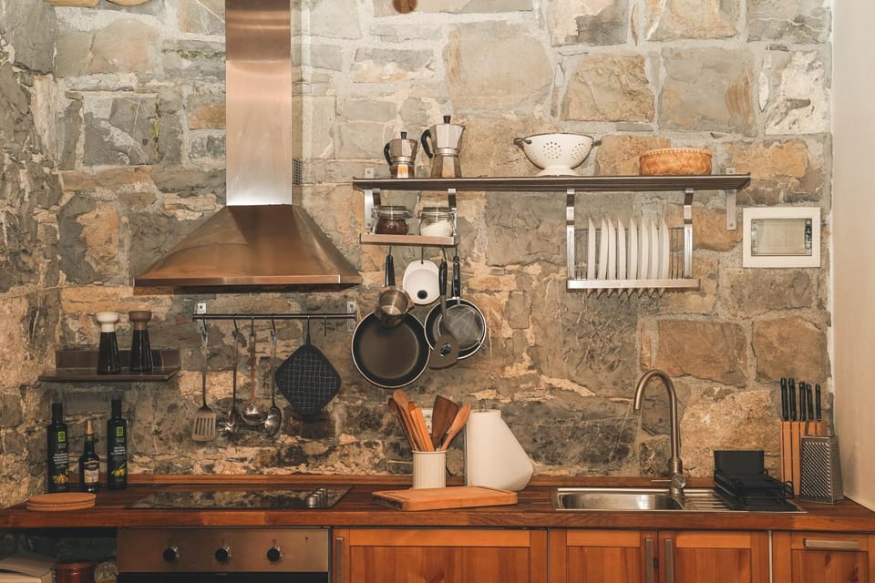 Coffee/tea facilities, Kitchen or kitchenette