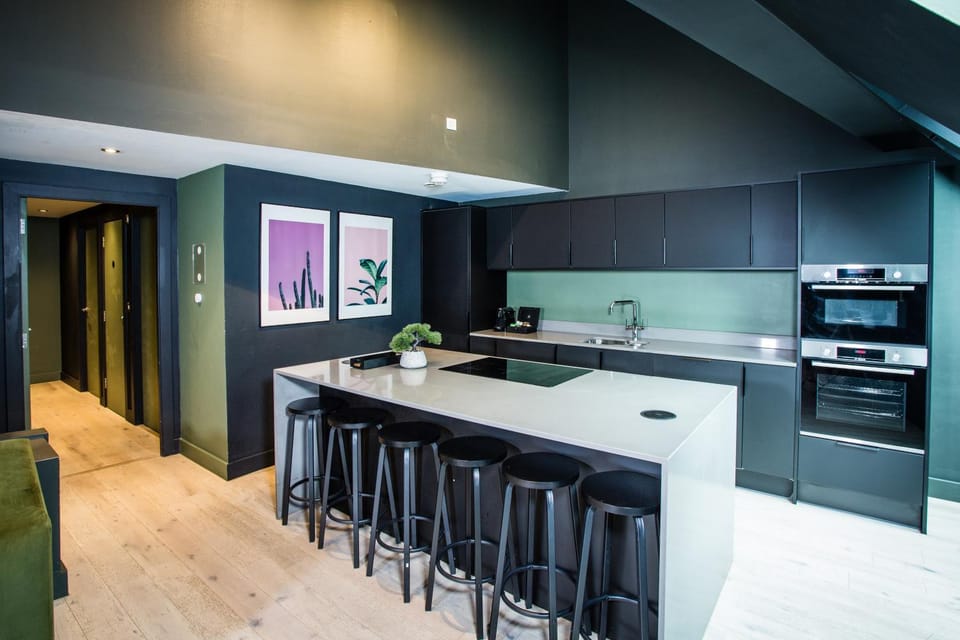 Kitchen or kitchenette, Living room, Dining area, kitchen