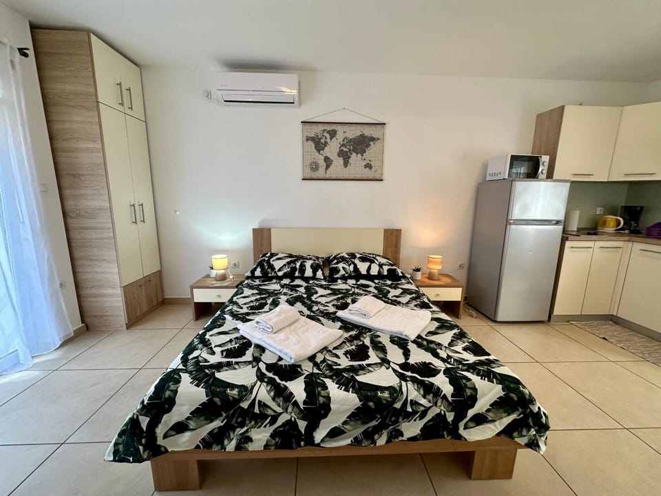 Apartments Easy Apartment in Primorje-Gorski Kotar County