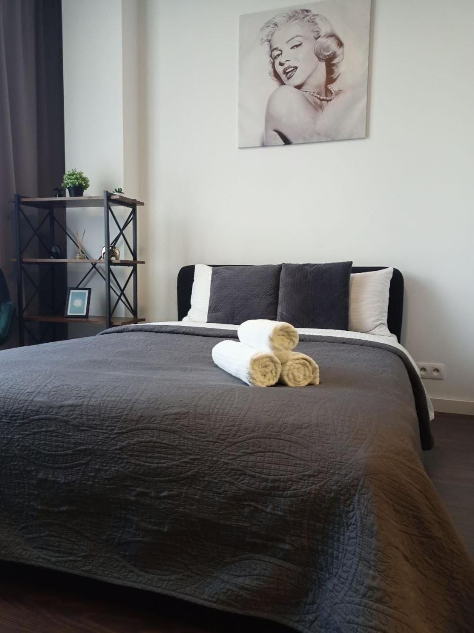 Al Jerozolimskie 216 APART-WAWA Apartment in Warsaw