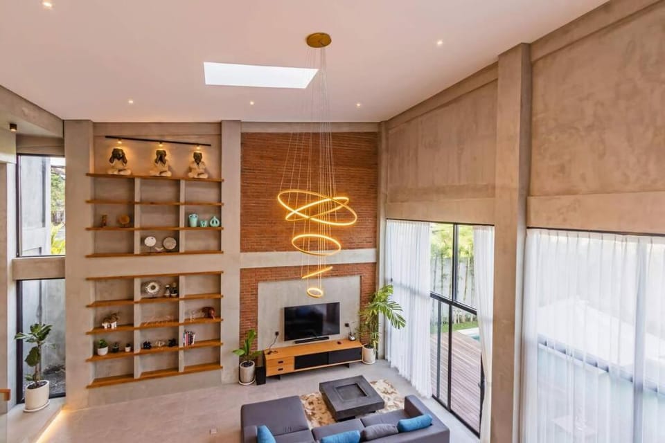 Communal lounge/ TV room, TV and multimedia, Living room, Seating area, Evening entertainment