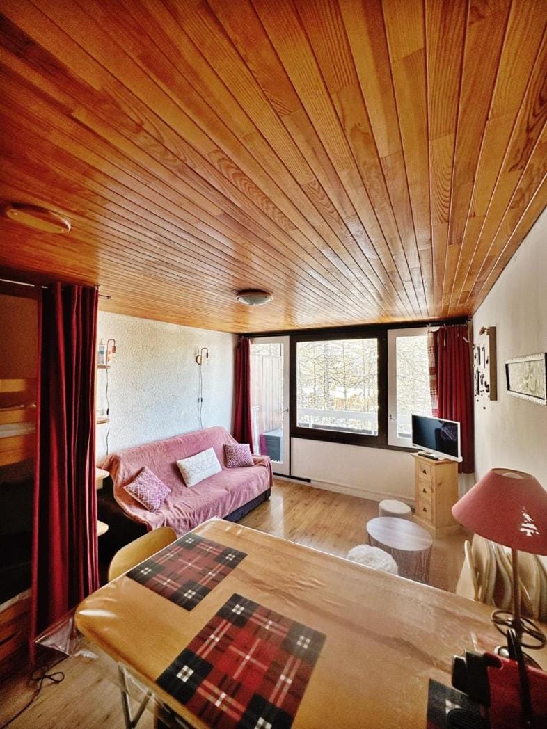 Studio au pied des pistes avec terrasse Apartment in Piedmont