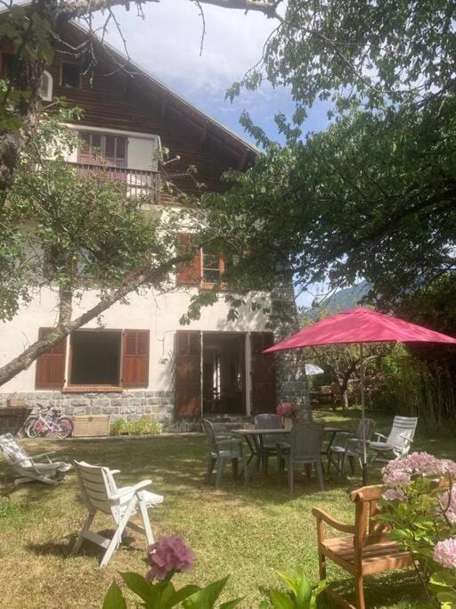 Charmant T2 dans chalet familial Apartment in Provence-Alpes-Côte d'Azur