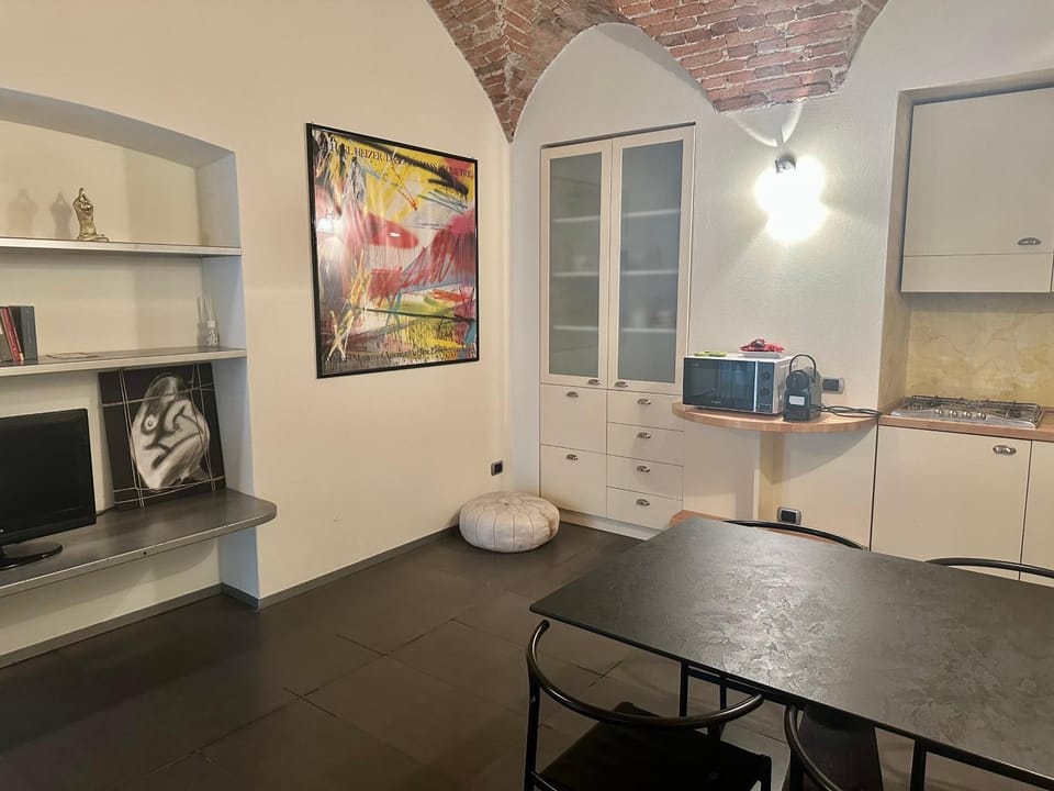 FEEL - Luxury Duomo Suite Apartment in Bergamo