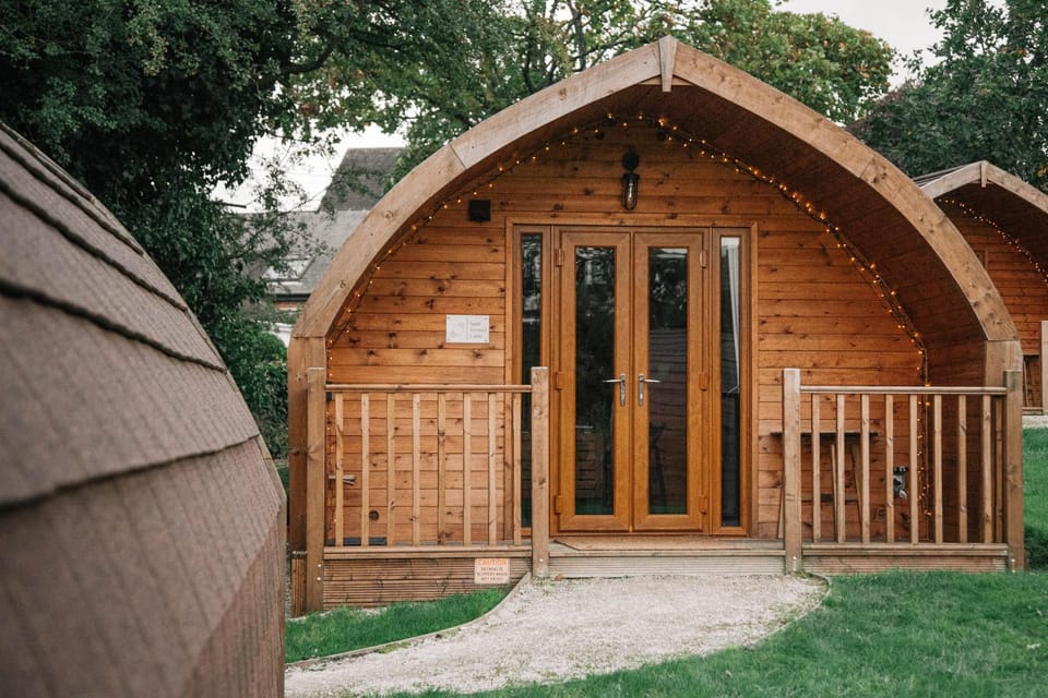 Saints' Meadow Nature lodge in Amber Valley