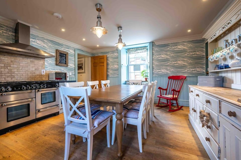 The Millie Luxury Five Star with Sea View House in Scotland