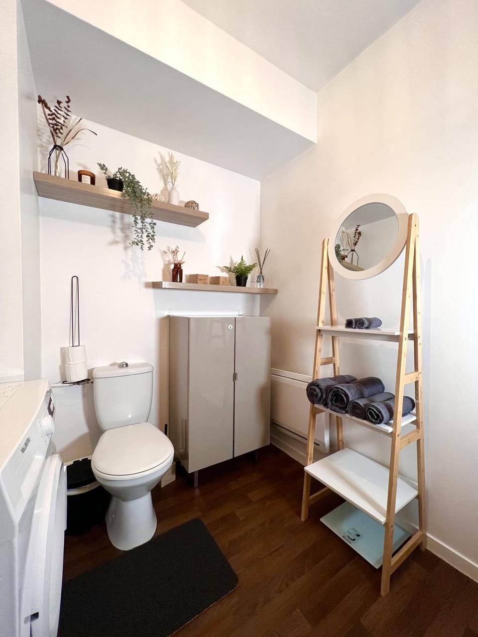Toilet, Bathroom