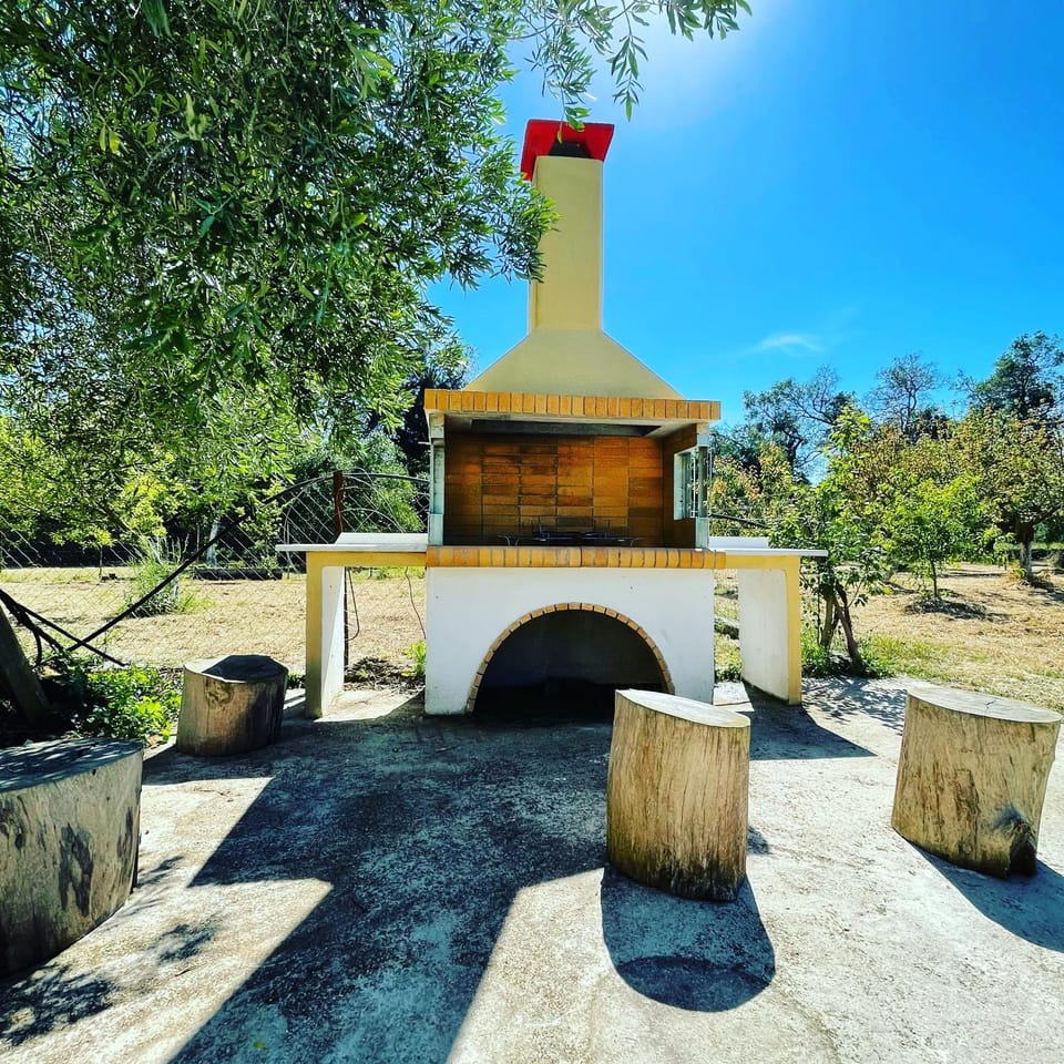 BBQ facilities, Food