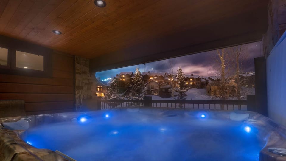 Winter, Hot Tub, View (from property/room)