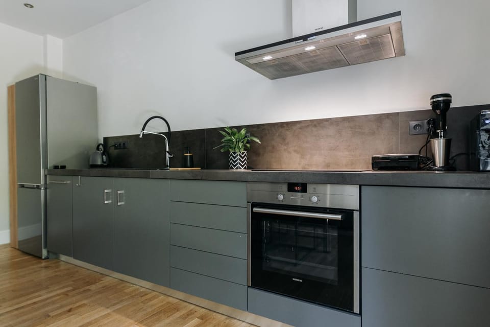 Coffee/tea facilities, Kitchen or kitchenette, dishwasher, pet friendly, stove