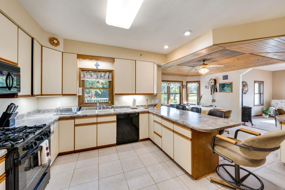 Spacious Beloit Retreat: Close to Parks & Trails! House in Wisconsin
