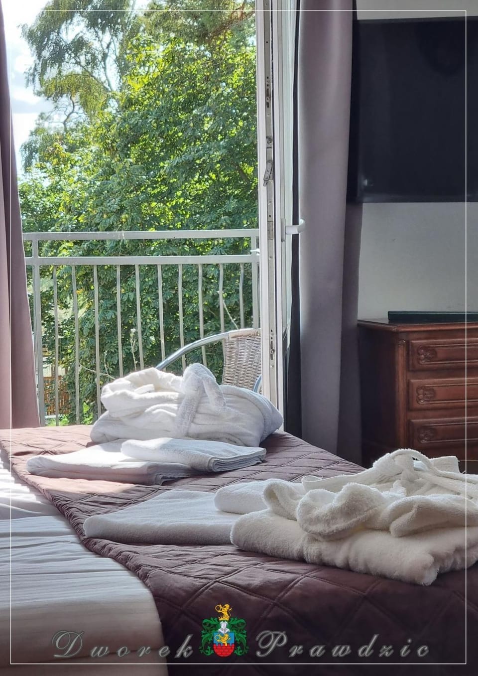 Balcony/Terrace, Photo of the whole room, Bedroom