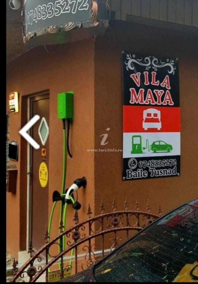 Vila Maya Bed and Breakfast in Brașov County