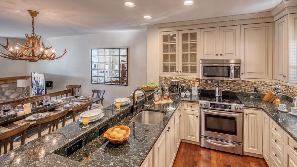microwave, oven, storage, stove