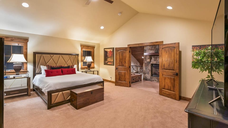 Bed, Bedroom, furniture, storage