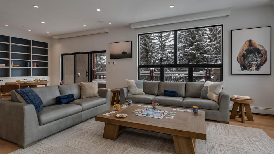 View (from property/room), Living room, Seating area, furniture, storage