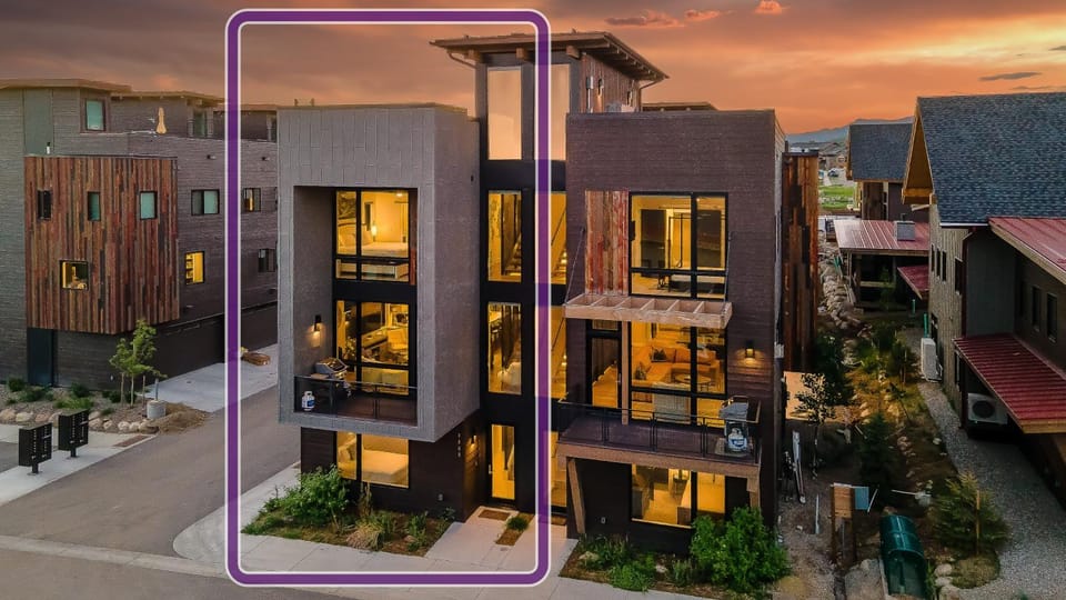 Property building, Facade/entrance, Neighbourhood