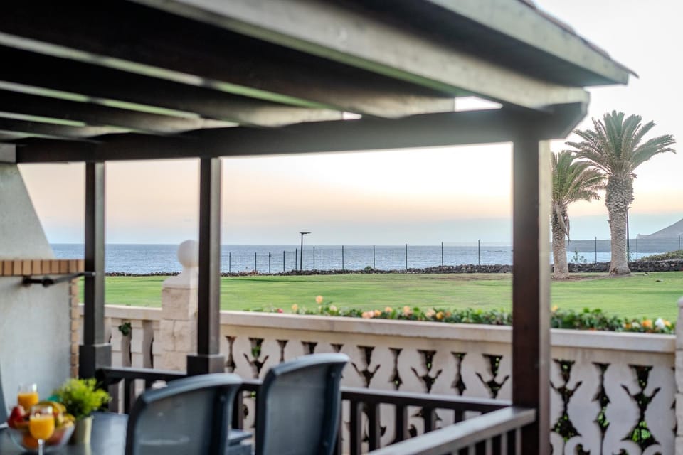 Patio, Day, Natural landscape, View (from property/room), Balcony/Terrace, Sea view