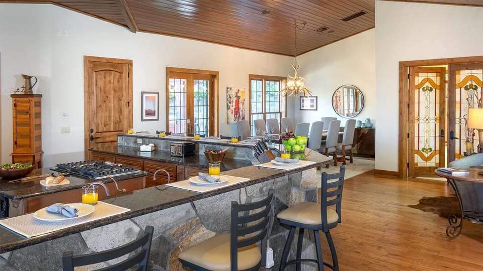 Seating area, Dining area, furniture, stove, kitchen