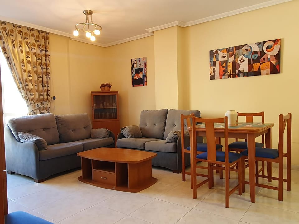 Living room, Dining area