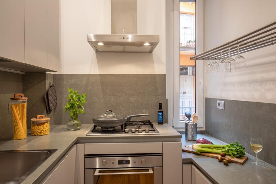Kitchen or kitchenette