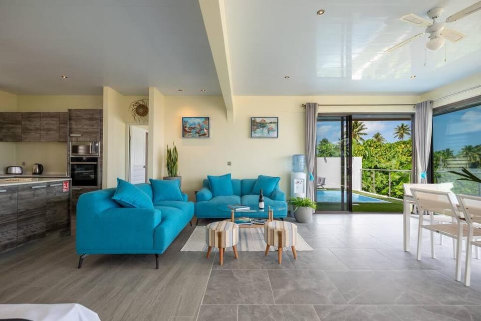 Living room, Seating area, Dining area, Garden view, Pool view, Inner courtyard view