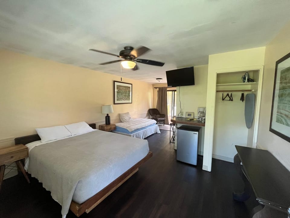 Aaron’s cottage Hotel in Hilo