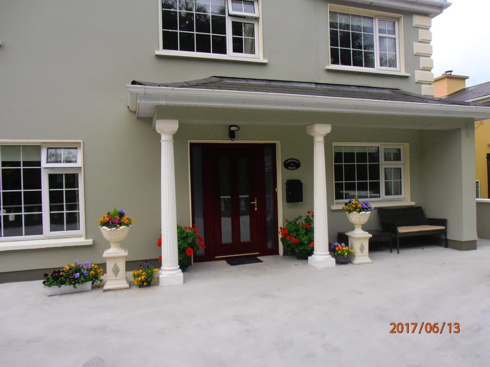 Facade/entrance, Bird's eye view, View (from property/room), Lobby or reception, On site