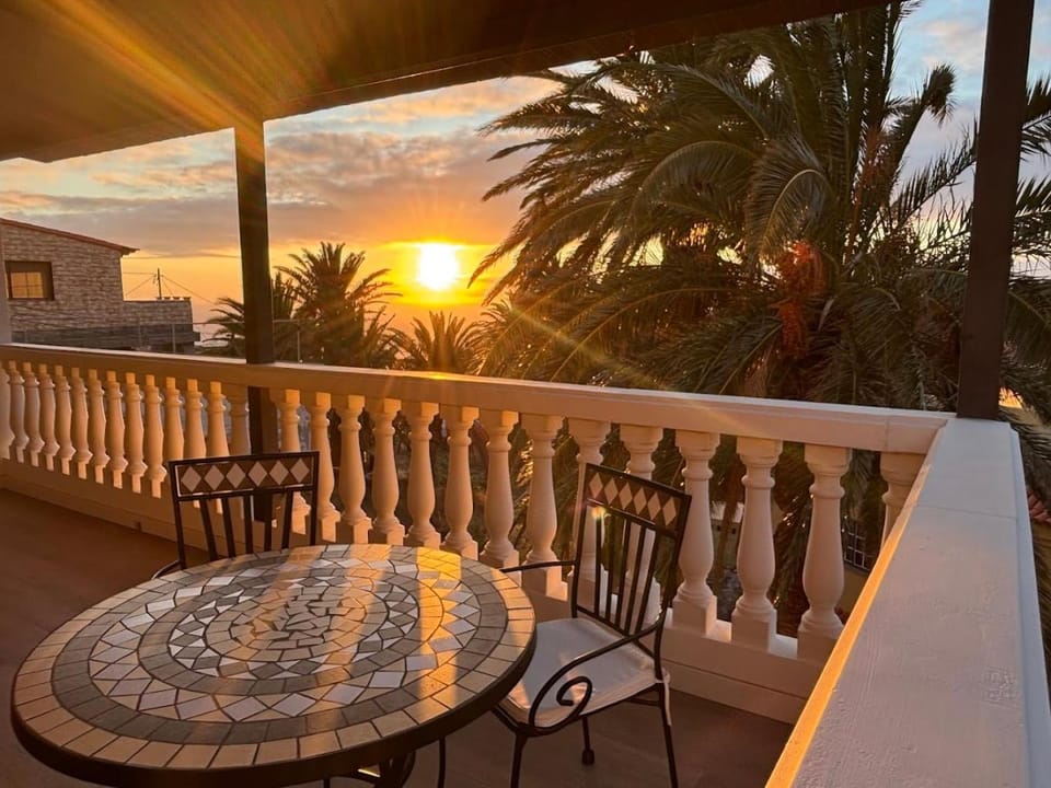 Natural landscape, Balcony/Terrace, Sea view, Sunset
