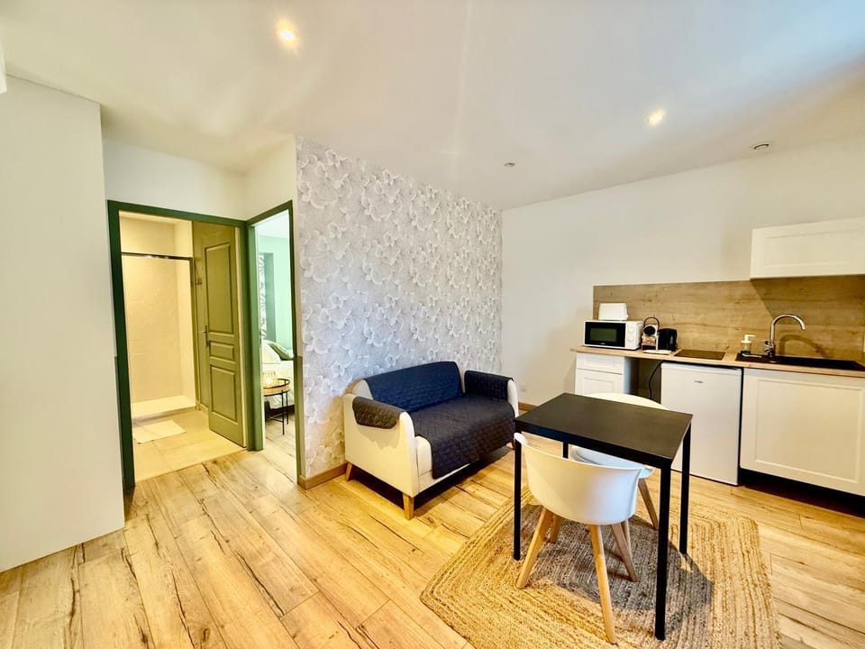 Limoges Sud-LesCinqSuites-L'Eden - DABNB Apartment in Limoges