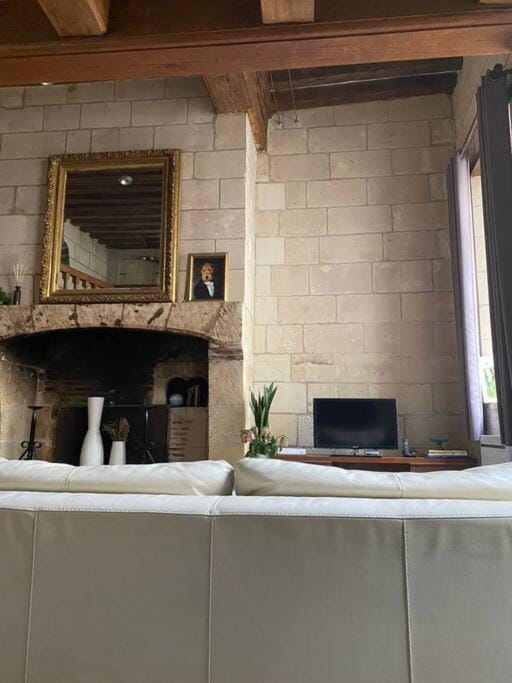 Hotel Robin Quantin in the heart of Old Tours Apartment in Tours