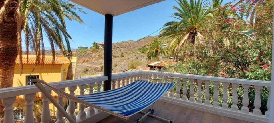 Off site, Balcony/Terrace