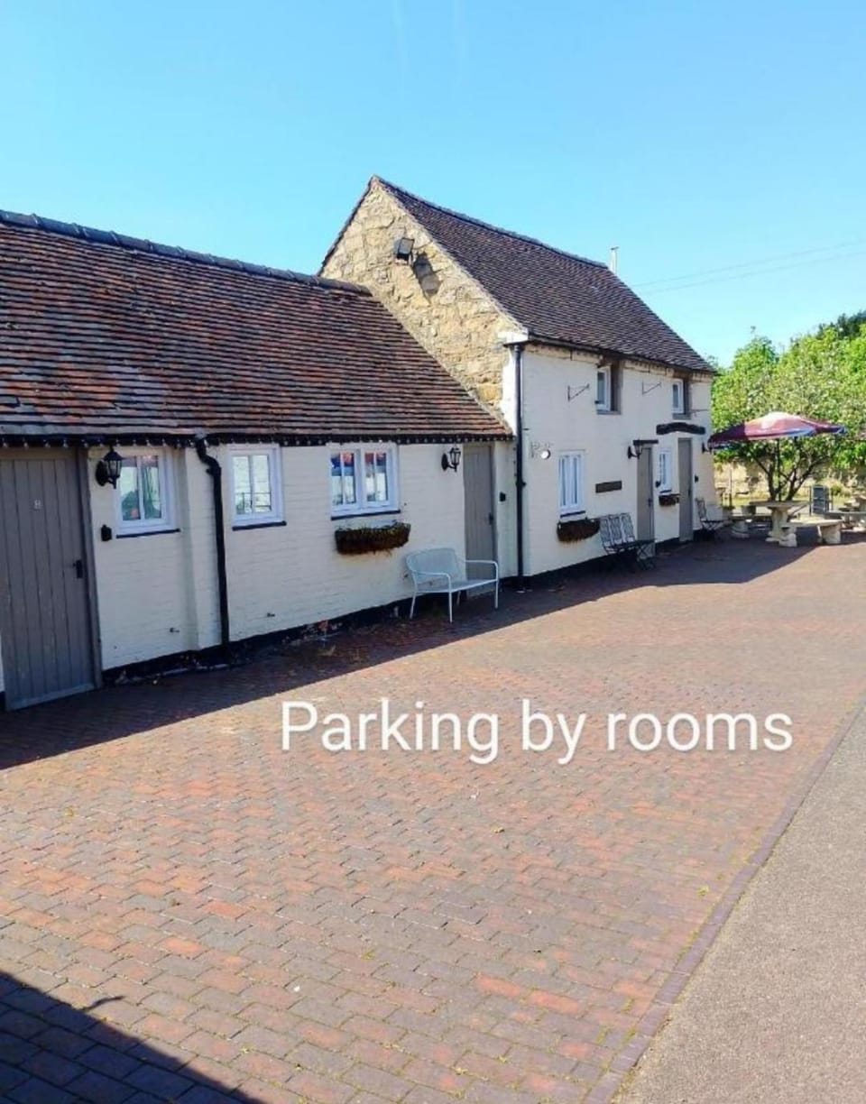 Property building, Parking