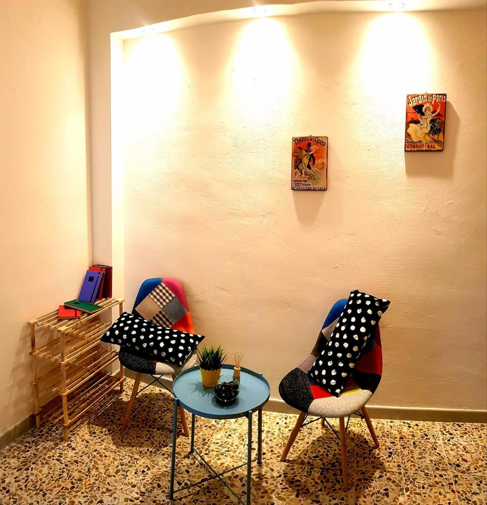 Seating area