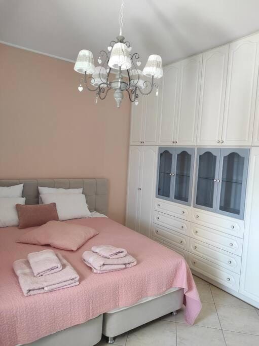Ioannina Cozy Hill House Apartment in Greece
