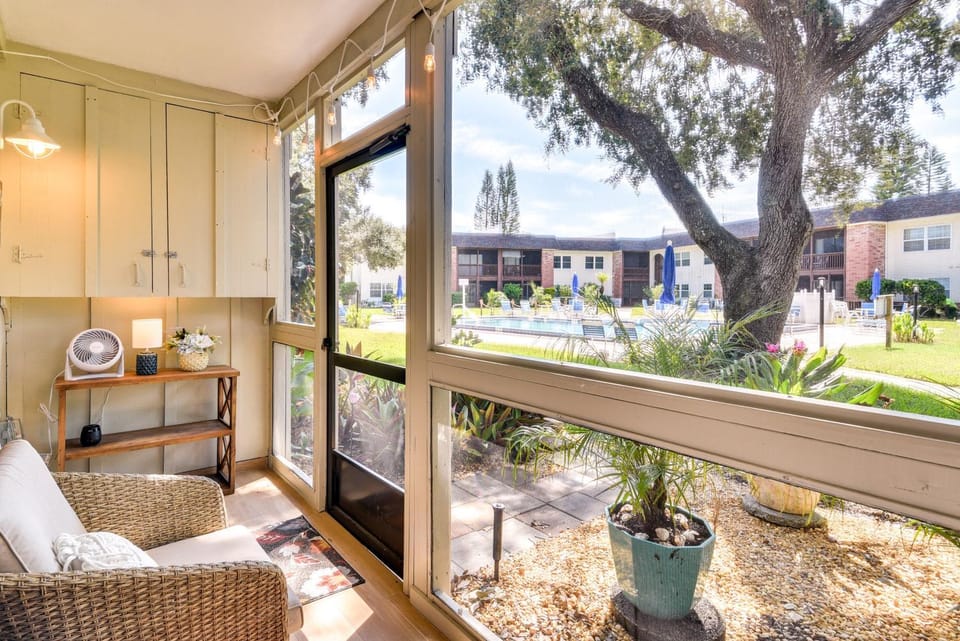 New Smyrna Beach Condo: Pool Access, Walk to Beach House in Edgewater