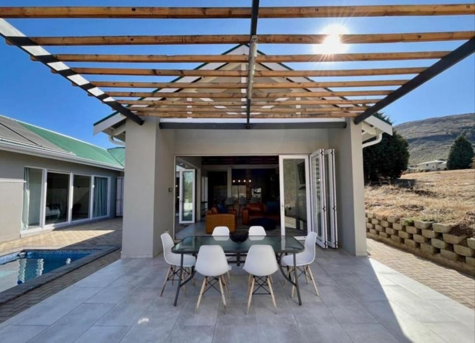 Villa 206 Clarens Golf Estate House in South Africa