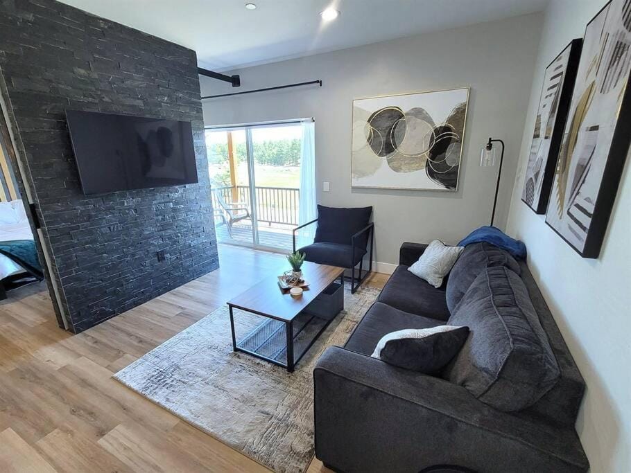 Scenic Luxury Villa! House in Show Low
