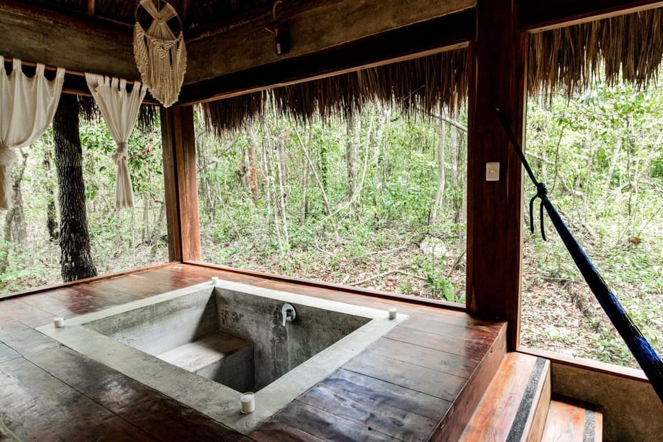 Hot Tub, Bathroom