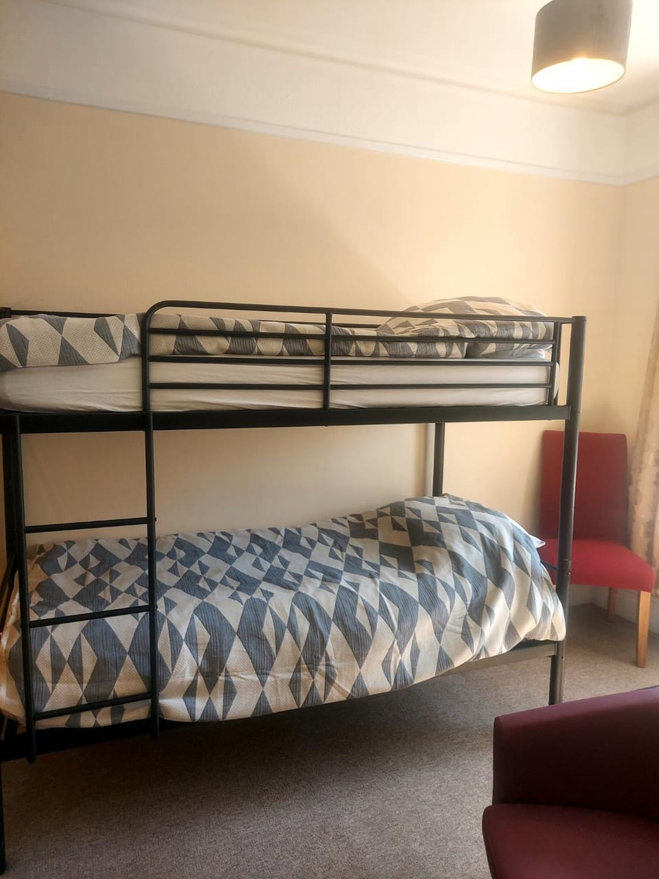 Lea Hurst B & B Bed and Breakfast in Bournemouth